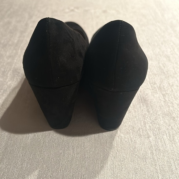 A.N.A Black Suede Round-Toe Wedge Heels - Picture 3 of 6